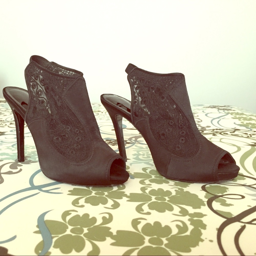 Karen Millen open-toed booties